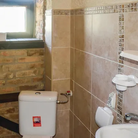 Four-bedroom Holiday In * Osenovo